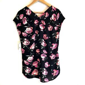NWT Larry Levine Floral Front Zip Short Sleeve Top Size Medium